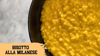 Risotto alla Milanese  ricetta tradizionale con zafferano in polvere [upl. by Atinhoj]