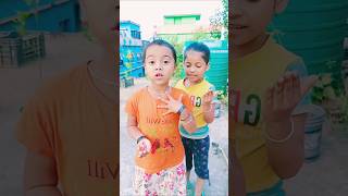 Tum bhi khaoge 😲🤪😂 shorts funny comedy [upl. by Aratahs]