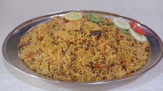 Chicken Masoor Pulao  Sabut Masoor Chicken Pulao Recipe [upl. by Wu30]