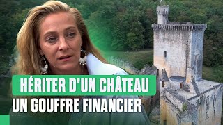 Château délabré  Cette famille veut le sauver à tout prix [upl. by Immaj]