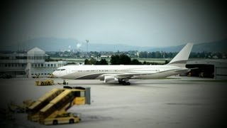 Roman Abramovic Enterprises Boeing 76733AER P4MES  Abflug am Salzburg Airport Full HD [upl. by Haianeb]