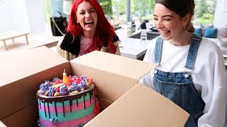 ZOE THOUGHT SHE RUINED THE BIRTHDAY CAKE [upl. by Cornel]