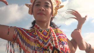 Manorah Thai Traditional Dance  รำมโนราห์ [upl. by Urbai]