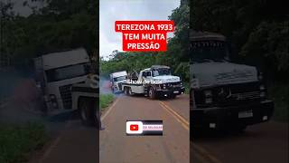 ESSE CAMINHÃO REBOQUE TEREZONA MOSTRA QUE TEM MUITA PRESSÃO AINDA automobile shortvideo top [upl. by Herold146]