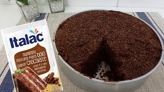 BOLO DE CHOCOLATE COM MASSA PRONTA ITALAC [upl. by Hoagland]