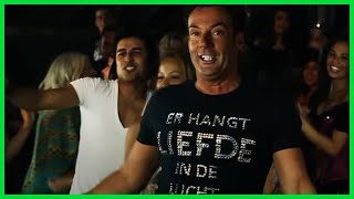 Gerard Joling  Er Hangt Liefde In De Lucht Officiële Lyric Video [upl. by Kaine232]