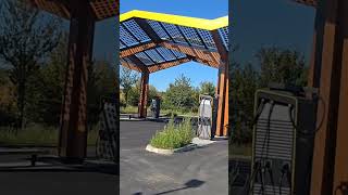 Première station de recharge FASTNED du Morbihan [upl. by Lenka966]