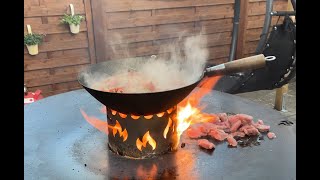 WokGemüse mit gegrilltem Schweinefleisch von der Feuerplatte [upl. by Foulk]