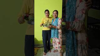 Aaj Dee Mummy ke liye special Himachali Patrode leke aayi ♥️ vlog minivlog food patrode recipe [upl. by Sina118]