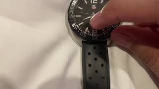 Using the bezel of a dive watch to indicate a second time zone [upl. by Solhcin]