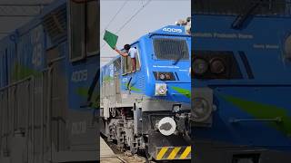 WDP 4 B 40019 Major Koustubh Prakash Rane DLTB TKD Shed ready to depart train 19720 SOG JP Exp [upl. by Aleirbag]