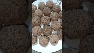 अलसी के लड्डू सर्दियों में बहुत फायदेमंद होते हैं l Flax seeds laddu l cooking food trending [upl. by Sion]