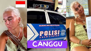 NAAR HET POLITIEBUREAU OP BALI OM AANGIFTE TE DOEN👮IPHONE 15 MAX PRO UNBOXING📲😱 [upl. by Hsirehc]