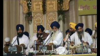 Bhai Balbir Singh Hazoori Rag  Historic Sikh Keertan with Eng Subtitles [upl. by Blanca396]