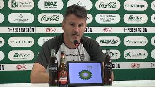 Iván Ania en la previa del partido ante el Recreativo en El Arcángel [upl. by Silevi]