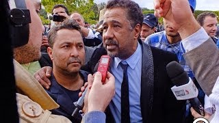 Cheb Khaled  esquil donne une bonne image de lartiste Algérien [upl. by Aivato724]