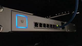 Ubiquiti US8150W [upl. by Mabelle]