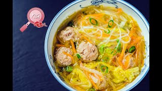 🥢Blitzschnell fertig Suppe mit Chinakohl und Fleischbällchen【chinesisch kochen rezepte】 [upl. by Navap497]