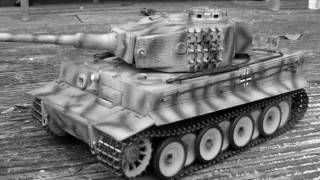 German Tiger1 Torro Zimmerit Modelbouw RHendriksma [upl. by Asseral]