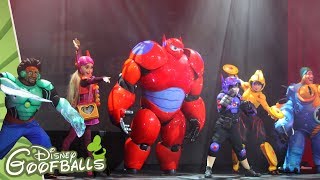 Baymax and Hiro Big Hero 6 Meet amp Greet at Disneys Hollywood Studios with Detailed Look at Props [upl. by Christophe39]