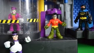 Imaginext Batman Joker Escapes From Bat cave Jail Penguin Imaginext Dc Friends Kids Story [upl. by Sikko]