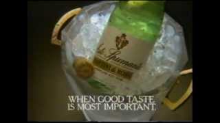 1985 Martini amp Rossi Asti Spumante sparkling wine champagne commercial [upl. by Harpp166]