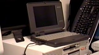 LGR  Compaq Contura Aero 433c MSDOS Laptop Overview [upl. by Adnorahs497]