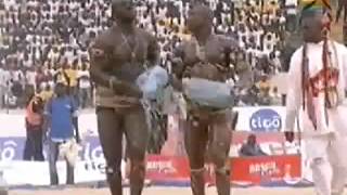 Derniers préparatifs avant le grand combat Modou Lo Vs Balla Gaye 2  Bantamba  07 Août 2012 [upl. by Kacie942]