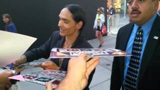 Zahn McClarnon of Fargo and Longmire Signing Autographs for Fans in Hollywood [upl. by Yusem]