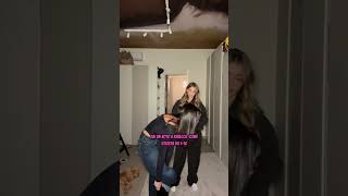 REBECCA PARZIALE SCEGLIE GLI OUTFIT PER ALESSIA LANZA 22tiktok perte webboh couple greenscreen [upl. by Nadnerb]