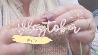 Vlogtober 2024 16 KNIT WITH ME  Knitting in the garden finishing bags  a quiet day at home [upl. by Ynnavoeg385]