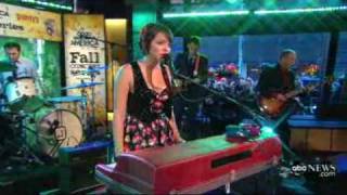 Norah Jones  Chasing Pirates  Live Good Morning America 11162009 [upl. by Nnylekoorb]