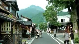 湯布院の湯の坪街道散策 Strolling along Yunotsubo Way in Yufuin [upl. by Releehw]