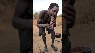 Wow What a delicious BBQ today bushmen makes for Lunch So delicious 😋😋hadzabetribe food [upl. by Gary358]