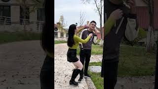 Là sao nhỉ hôn cũng trả lại được sao shorts trending xuhuong funny tiktok [upl. by Yetta278]