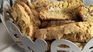 Cantucci alle Noci Biscotti tipici toscani variante alle Noci [upl. by Ailaham893]