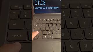 Como Auto Formatear una Laptop con Windows 10 sin USB o Discos de Instalación SUPER FÁCIL Shorts [upl. by Adniram250]