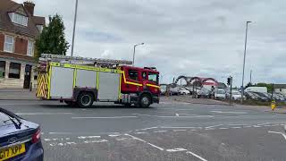 Norfolk Fire amp Rescue Great Yarmouth P1 Scania P270 RP Response [upl. by Dnomrej]