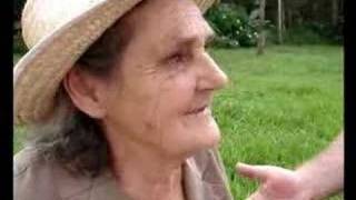 A NONNA QUE SÓ FALA ITALIANO DIALETO VENETO NO BRASIL [upl. by Malina918]