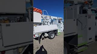 2015 Ford F550 L37M Material handling bucket truck 4x4 Automatic diesel for sale over center [upl. by Bernete]