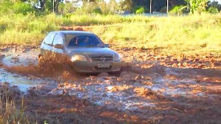 Compilação Chevrolet Celta na lama [upl. by Ligetti]