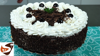 Torta cioccolato e panna tipo foresta nera  Dolci facili [upl. by Blanch177]