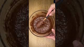 3 INGRÉDIENTS SEULEMENT pour faire ce gâteau au chocolat hyper molleux short shorts food [upl. by Chadburn]