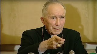 Catholique et intégriste  Documentaire [upl. by Gilmour222]