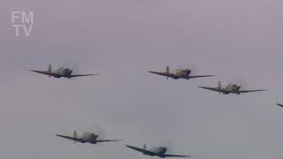 12 Spitfires in formation at Flying Legends 2019 [upl. by Bluefield]