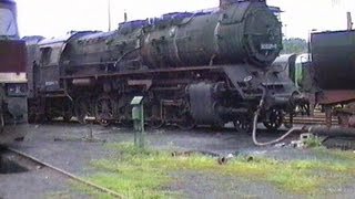 Deutsche Reichsbahn  Heizloks und Abgestelltes in ChemnitzHilbersdorf  Aug1991  Steam Train [upl. by Salomo]