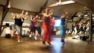 Zumba quot Allez ola olé quot Ciska amp Tiene Buyst [upl. by Dusza]