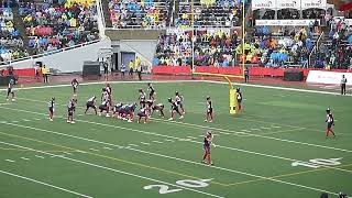 Montreal Alouettes QB Davis Alexander runs for a 6yard TD vs Ottawa Redblacks 101421 [upl. by Nannette]