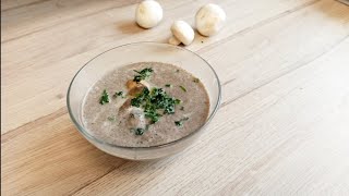 Soupe onctueuse de champignons [upl. by Fowle]