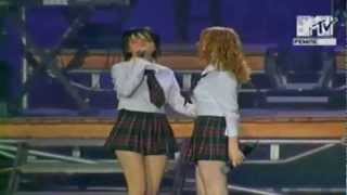 tATu  Ya Soshla S Uma Nas Ne Dagoniat  Live 2002 [upl. by Aihsoj]